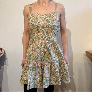 Carly Jean floral romper, sz S